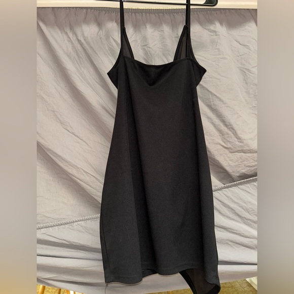 Black Asymmetrical Ruched Bodycon Dress - Picture 5 of 7